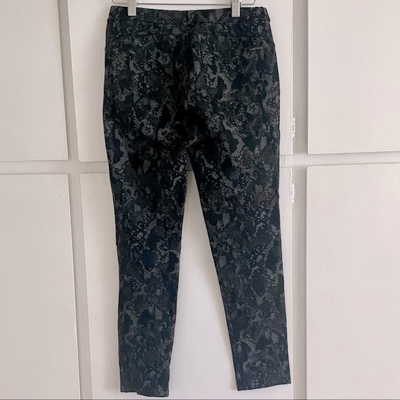 ANTHROPOLOGIE Sanctuary Snake Print Leggings - Picture 6 of 9